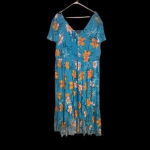 Roaman’s flowered dress NWT